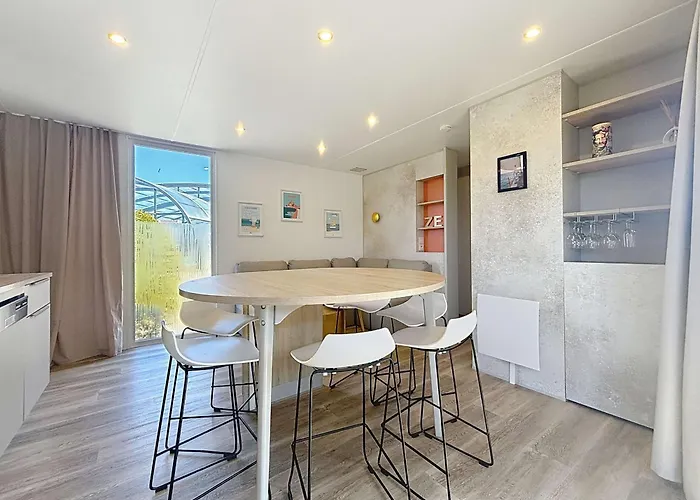 Mobil-home Confort 6 Pers, 3 Ch, Pisc Chauffee, A 200m - Fr-1-361a-70